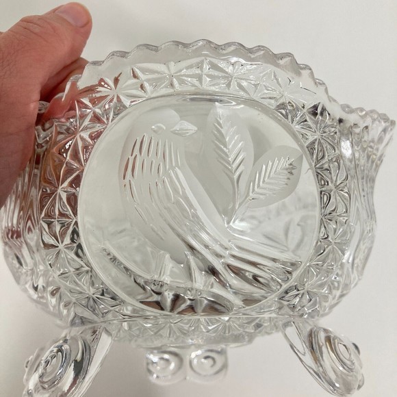 Hofbauer The Byrdes Collection Footed Candy Dish 7.5" Width-3 Toed Bottom - Picture 3 of 5